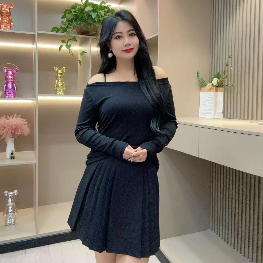 秋季上衣-鸿 9883秋季时尚纯色简约设计感纯欲风百搭一字肩上衣