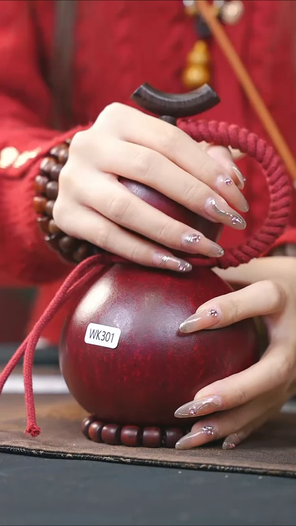 【闪购商品】WK301红色中容量酒葫芦随缘发