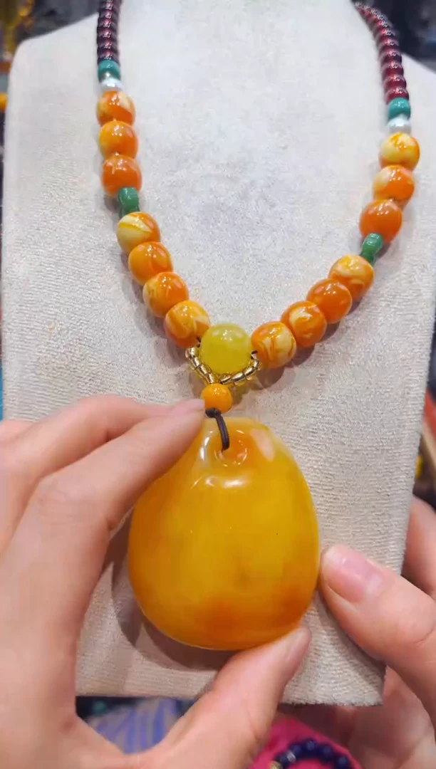 【闪购商品】蜜蜡裸石未镶嵌欣妹专属精选链接c21010