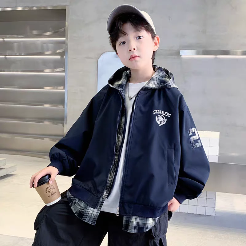 男童春秋款外套2025新款中大童假两件上衣男孩秋装时髦连帽夹克衫