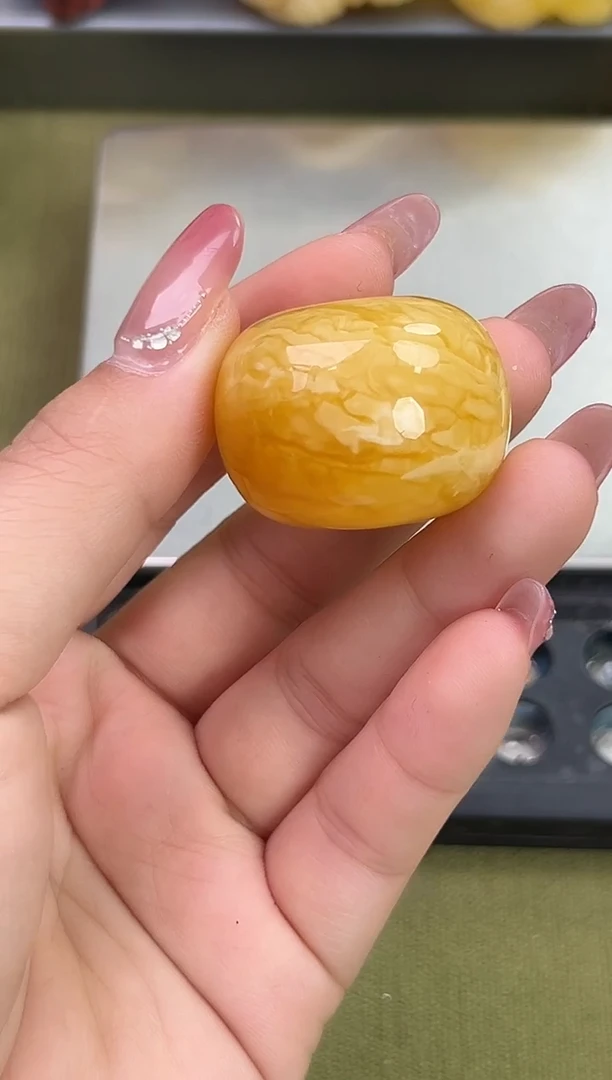 裸石琥珀未镶嵌天然琥珀蜜蜡吊坠