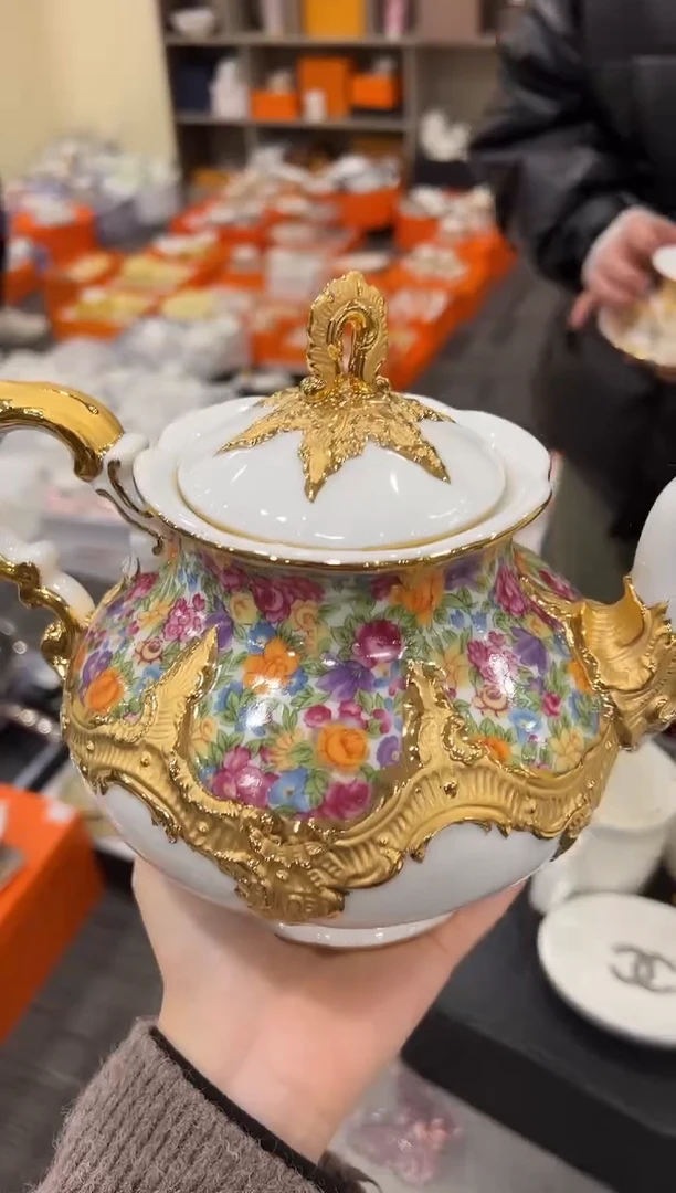 【闪购商品】杯H763--------------