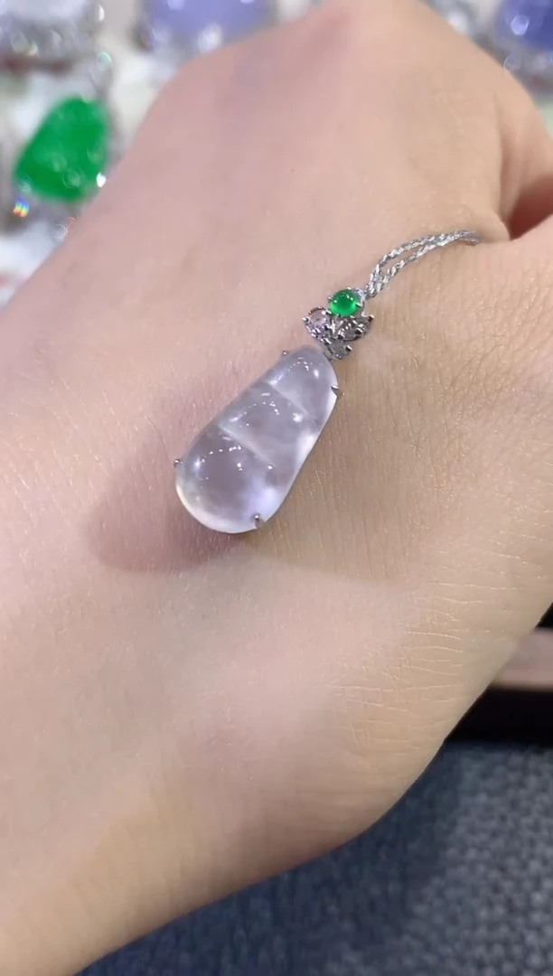 吊坠(不含链)18K金镶嵌翡翠A17翡翠