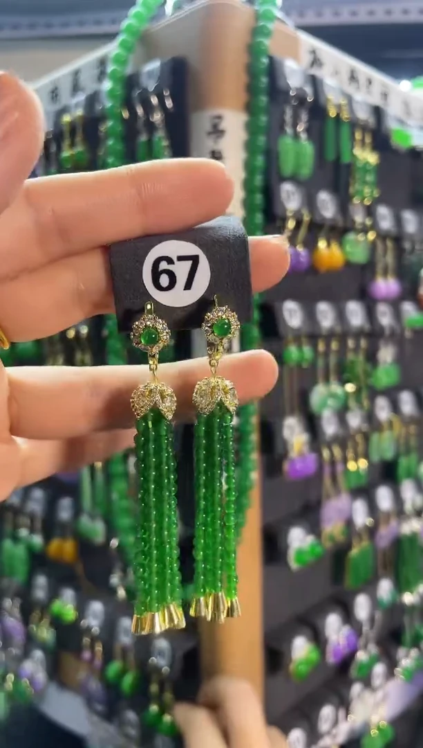 【闪购商品】翡翠耳饰银S925镶嵌67...