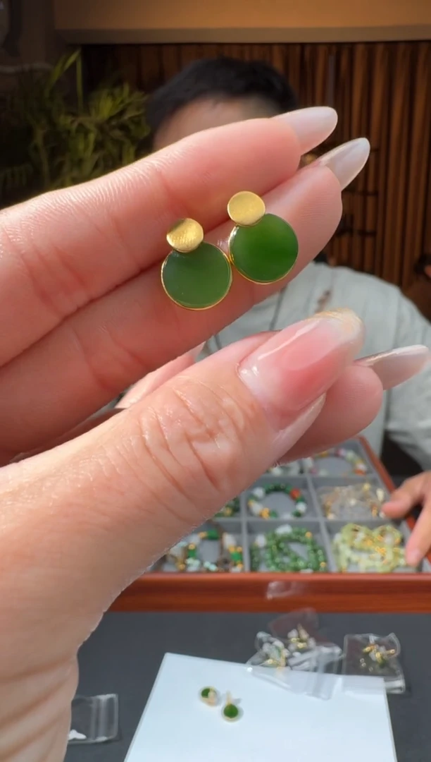 和田玉18K金镶嵌颈饰13巴哥6.9多样性拍一发一