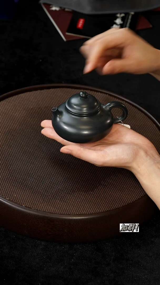 茶壶紫砂ZJ903966君子兰容天140c