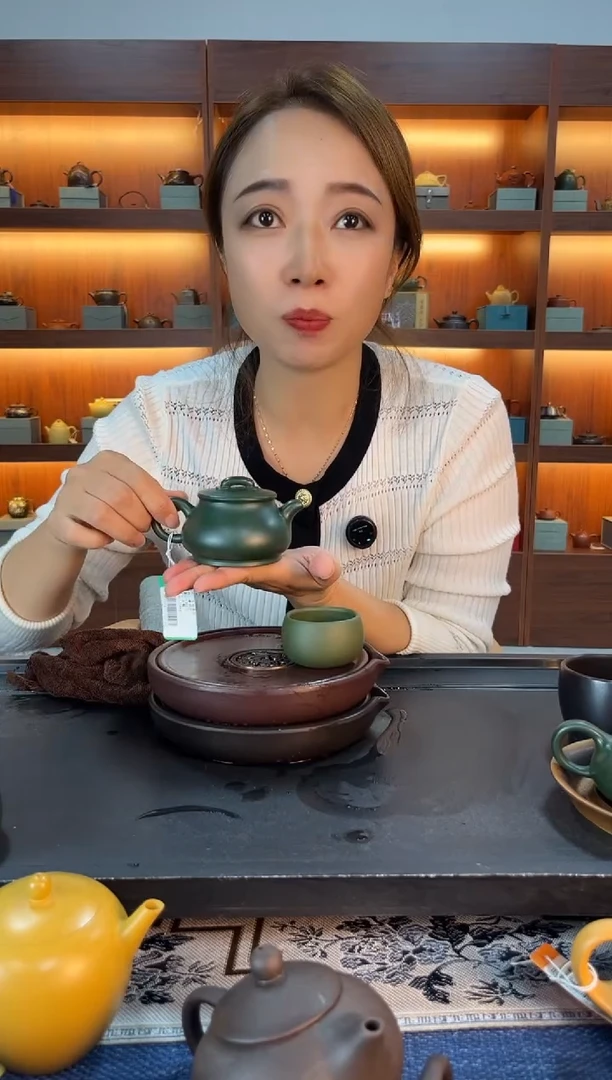 茶壶紫砂光器潘壶 墨绿泥