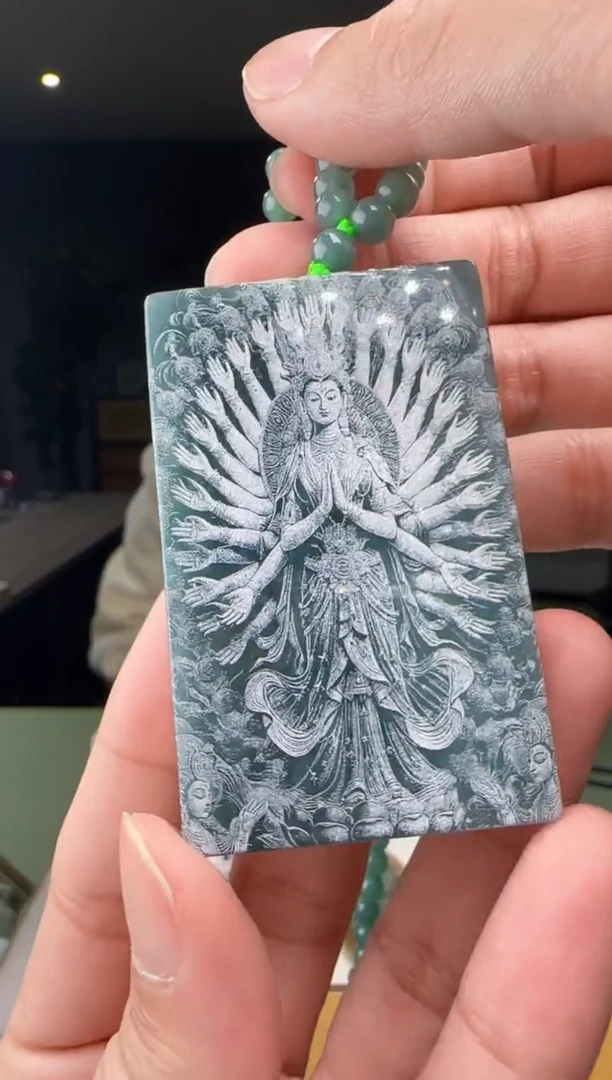 【闪购商品】翡翠吊坠(赠链)未镶嵌多样性发一XM@@WS1WX27080