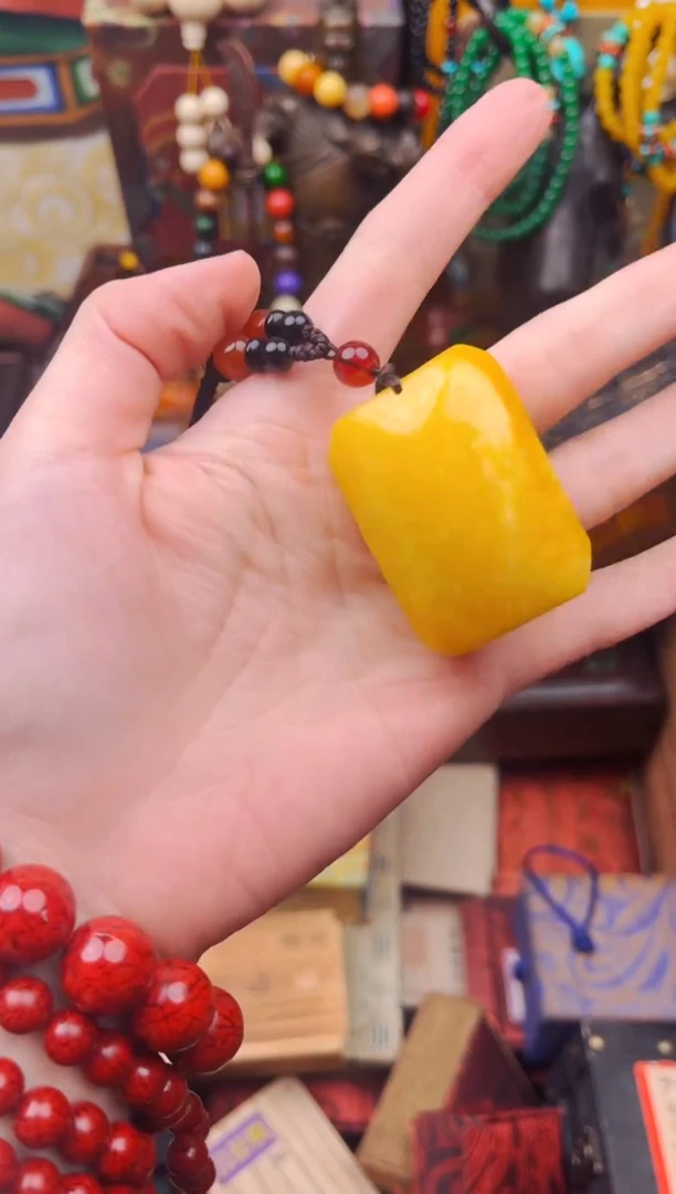 未镶嵌蜜蜡裸石飞姐专属精品推荐