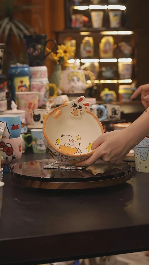 景德镇釉下彩绘设计师款式陶瓷