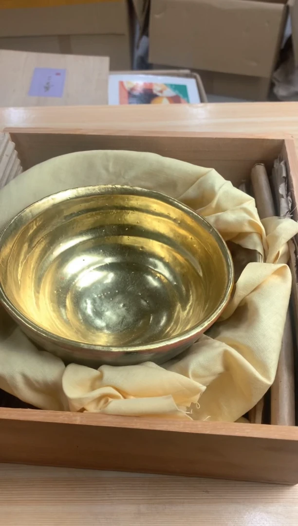 两个画片，默认微瑕，no退no换，介意勿拍