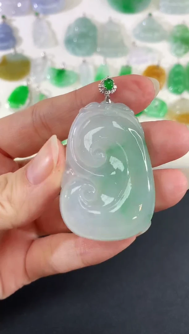 吊坠(不含链)18K金镶嵌翡翠44|6980