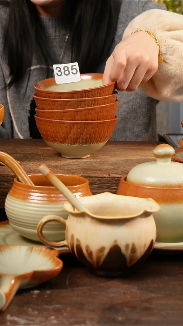 盘高颜值粗陶餐具限时抢购 菱纹米饭碗四个装