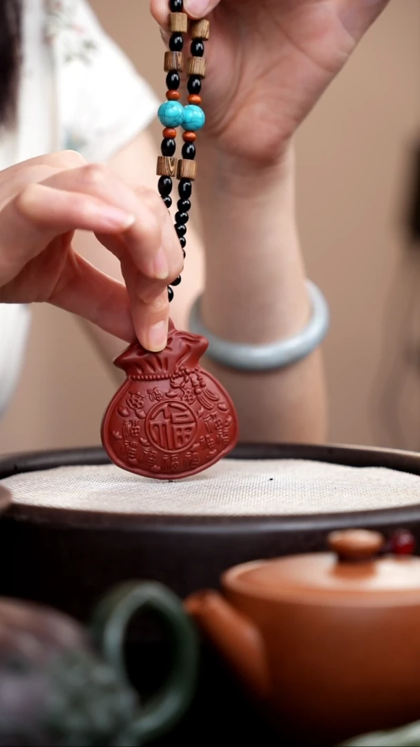 茶壶紫砂朱泥福袋手把件