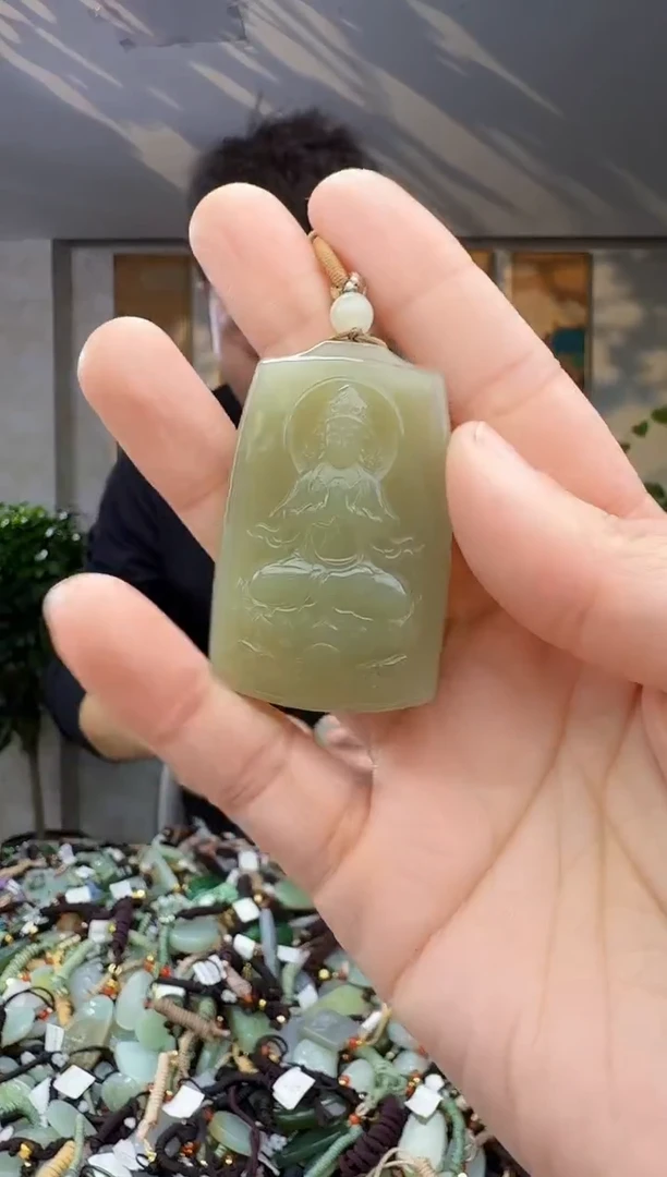 未镶嵌和田玉挂件拍一发一