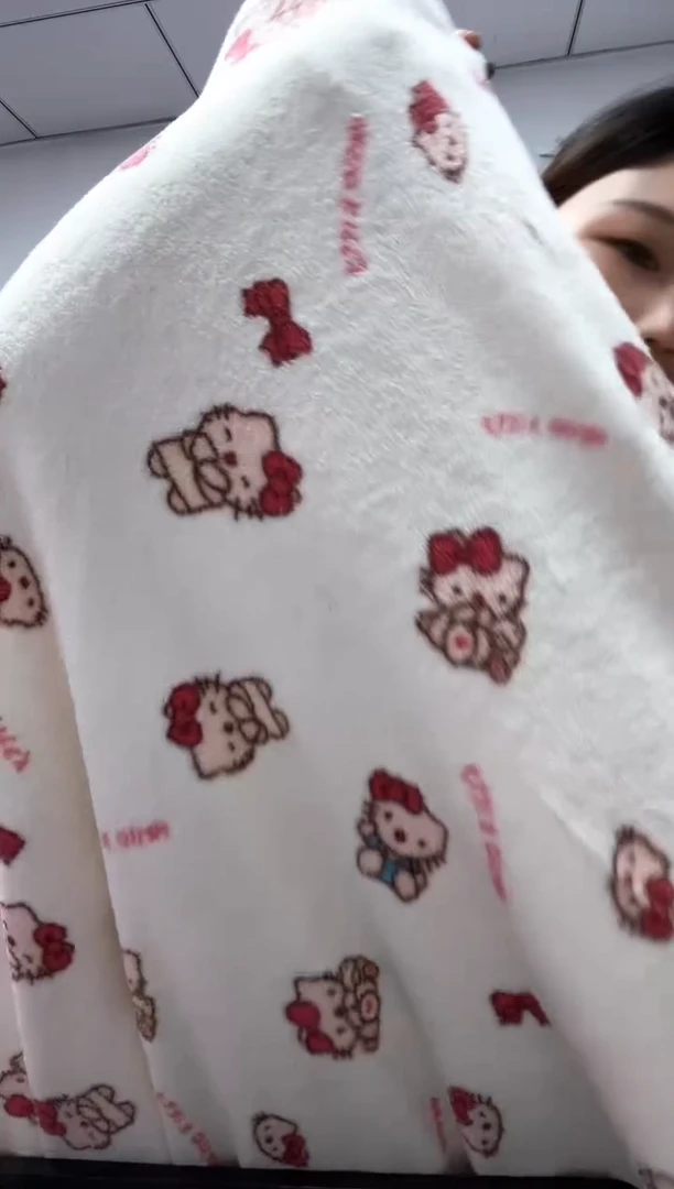 法兰绒1.8x1.5左右尺寸面料已主播介绍为准