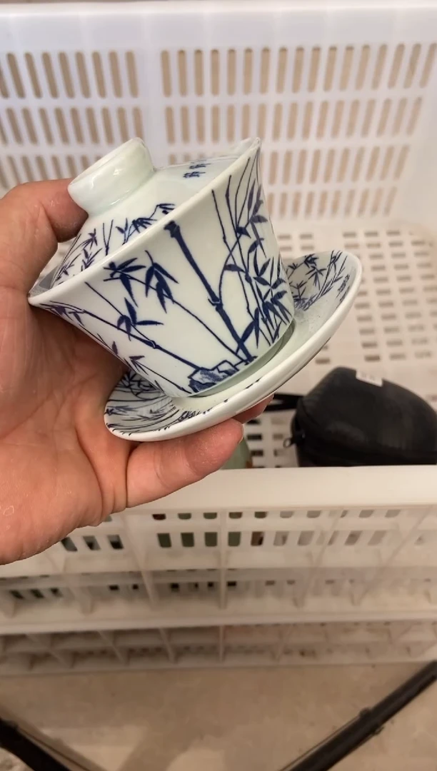 杯无运费险有瑕疵的摄影的产品有使用过的痕迹有点脏介意勿拍