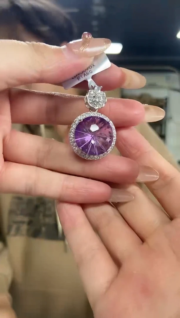 【闪购商品】水晶吊坠未镶嵌多样性发其一颜色微差