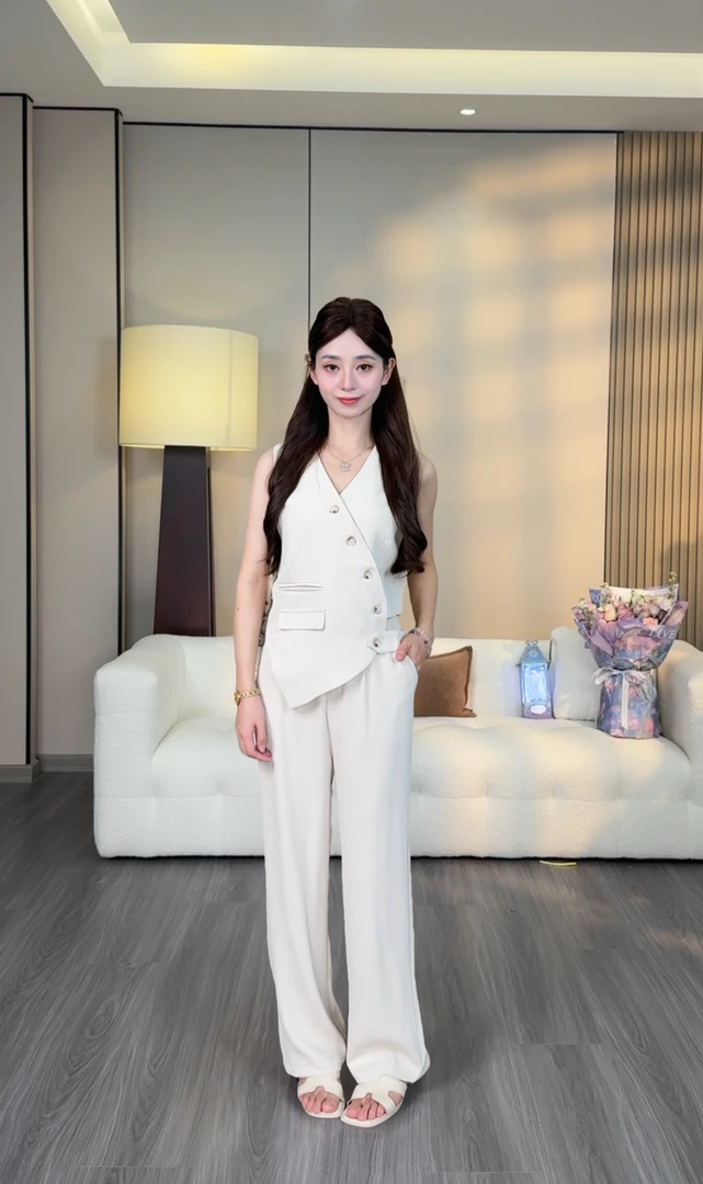 【清】夏季高端洋气时尚小香风无袖马甲套装