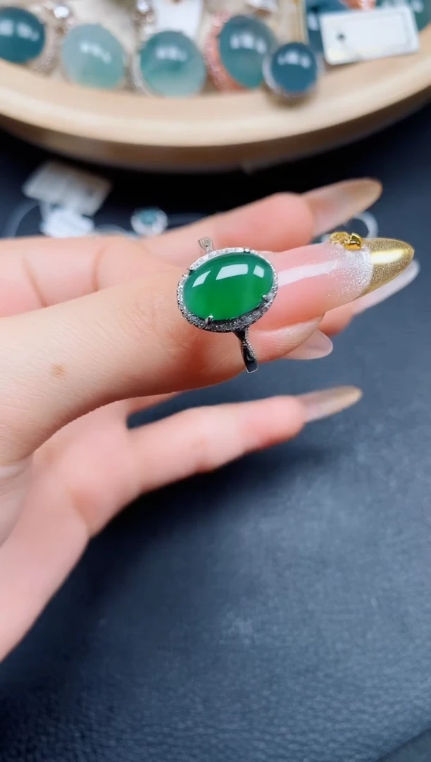 【闪购商品】翡翠戒指银S925镶嵌翡翠