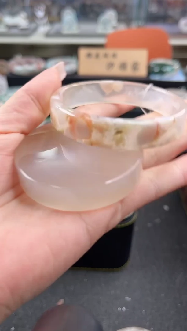 未镶嵌手镯石英质玉尘*丷圈口（赠品镯心）