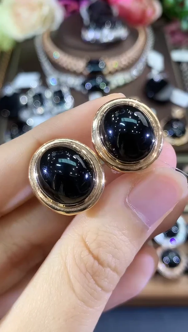 18K金镶嵌翡翠耳饰B115