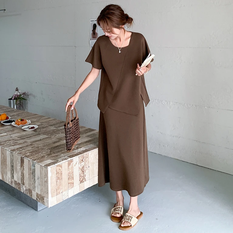 美拉德不规则开叉T恤半身裙套装女夏2025新款独特设计洋气两件套