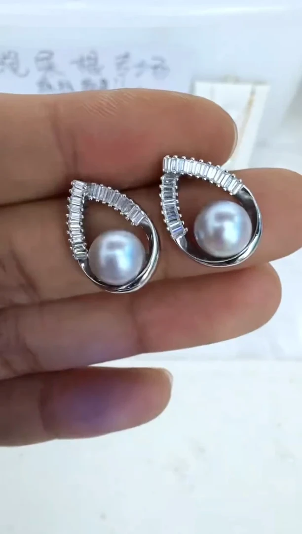 【闪购商品】海水珍珠耳饰银S925镶嵌耳钉