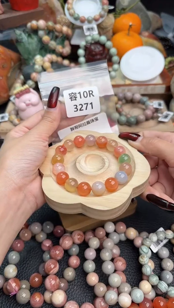 【闪购商品】石英质玉手链未镶嵌10R3271