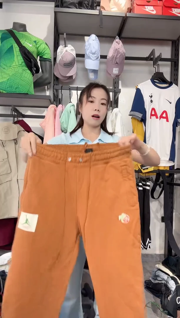 1364 编码 瑕疵款直播间过款为准 尺码