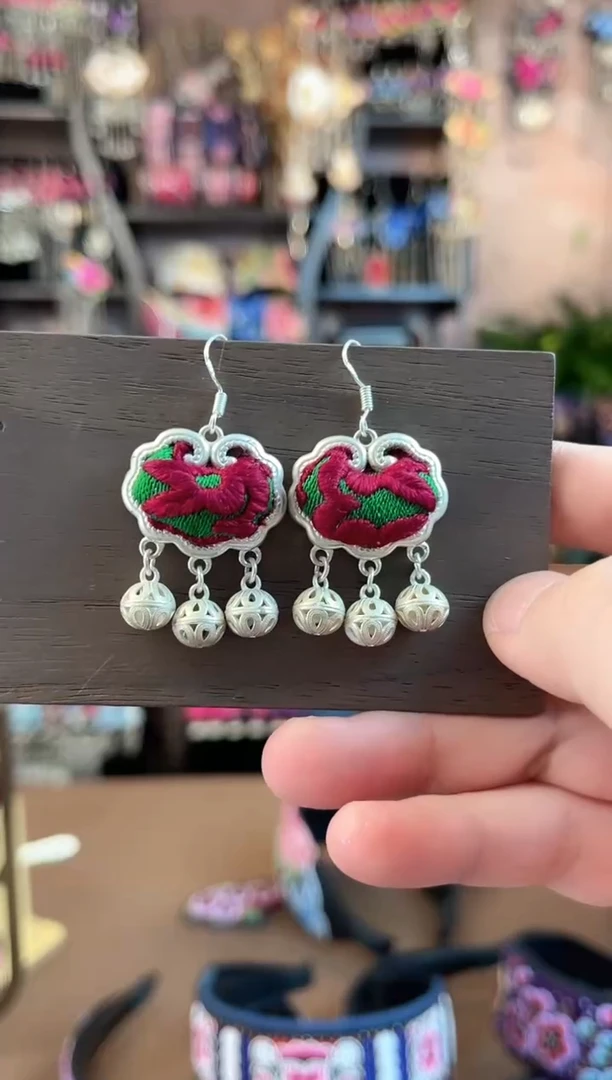 织绣民族风手工非遗老绣饰品217