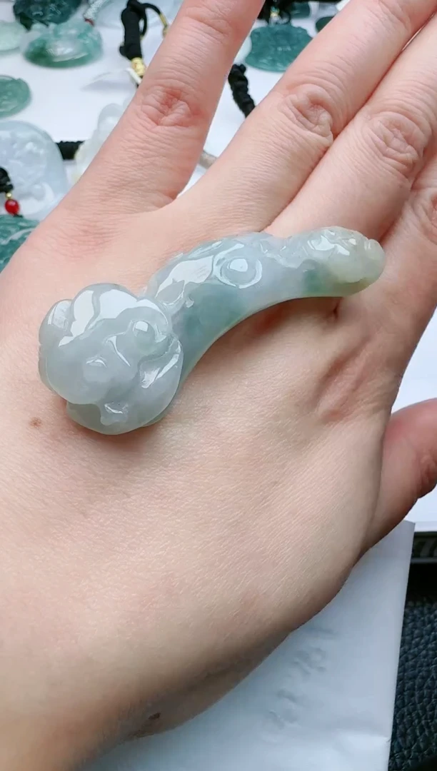 【闪购商品】翡翠吊坠(不含链)未镶嵌111111111