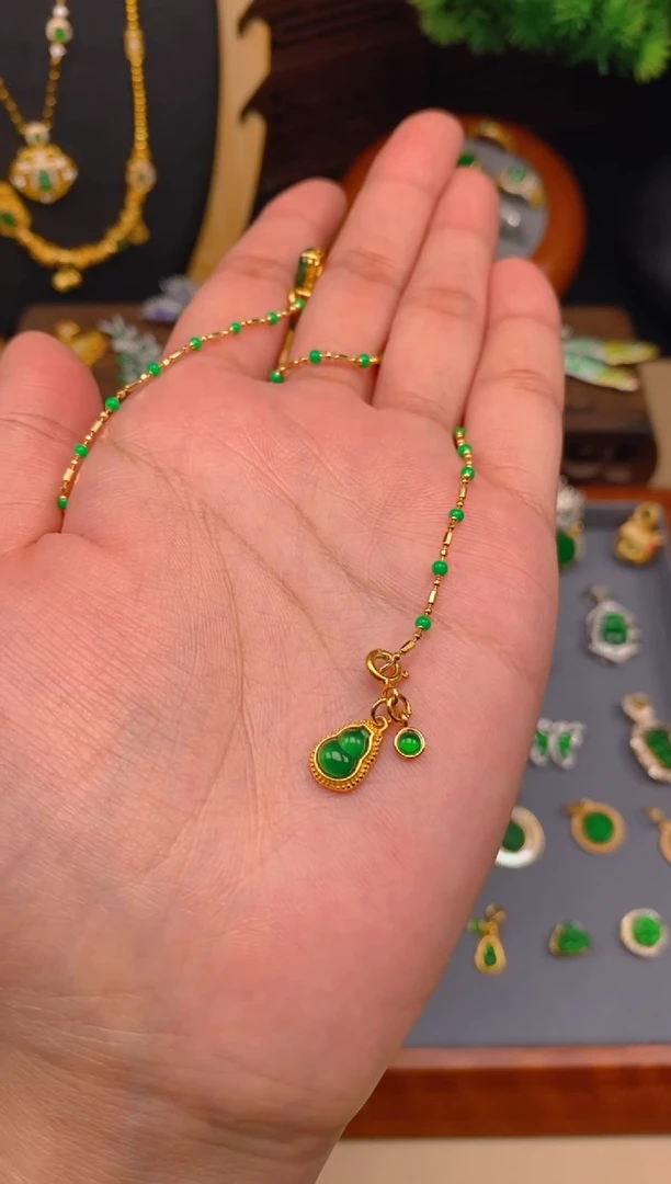 【闪购商品】翡翠吊坠(不含链)银S925镶嵌蛋面葫芦万能扣