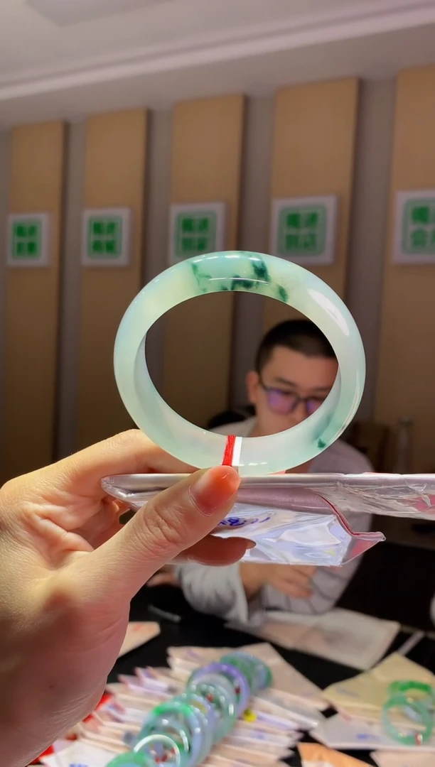 未镶嵌手镯翡翠-K547 圈口58 全款11.8万 定金2万