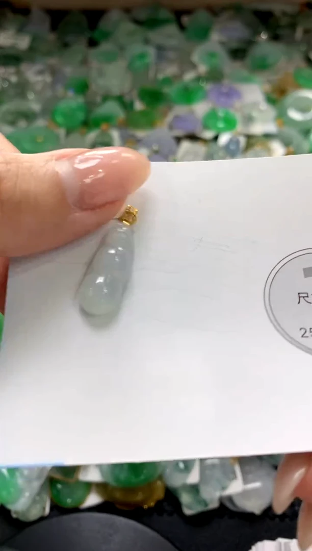 颈饰未镶嵌翡翠1111111111111111