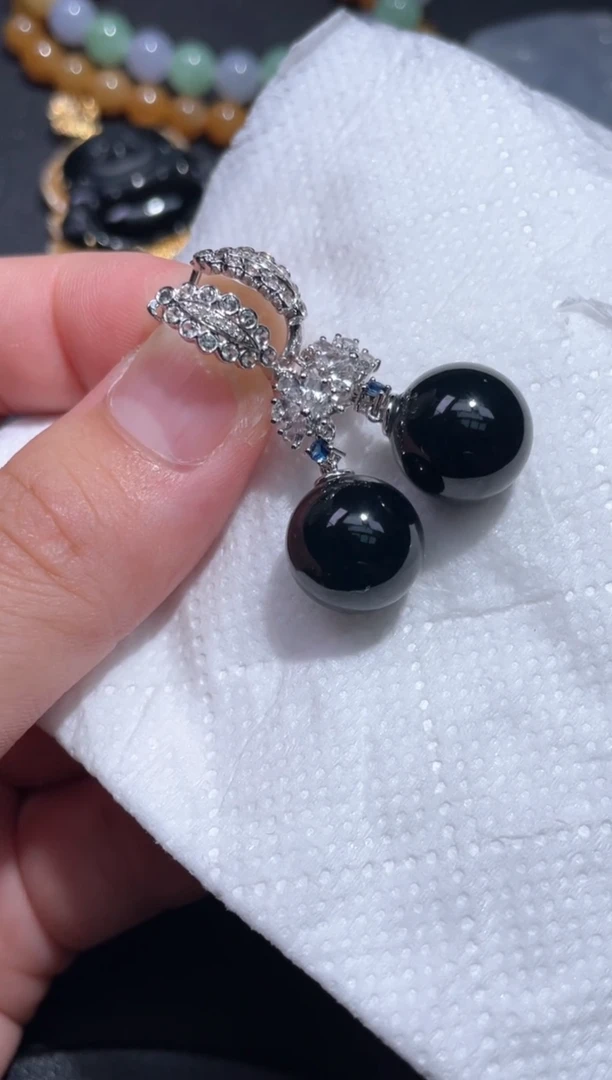 18K金镶嵌翡翠耳饰21