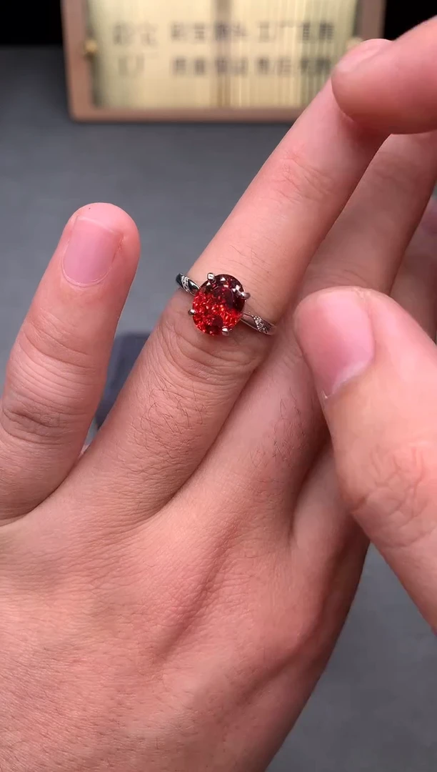 银S925镶嵌戒指红宝石2222