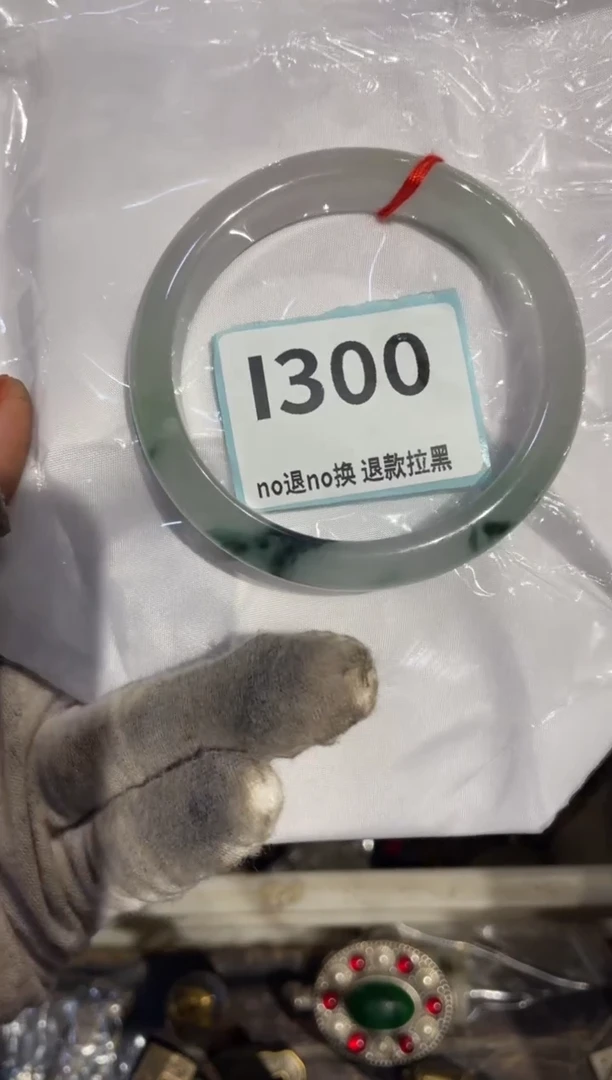 瓷片神**主表姐直播链接热卖