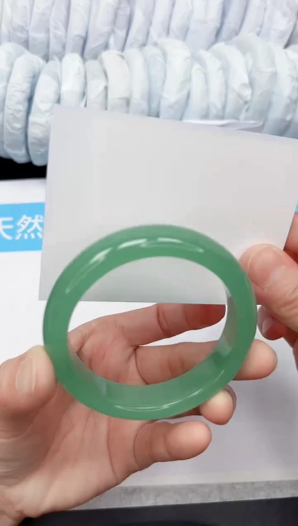 石英质玉手镯未镶嵌33-