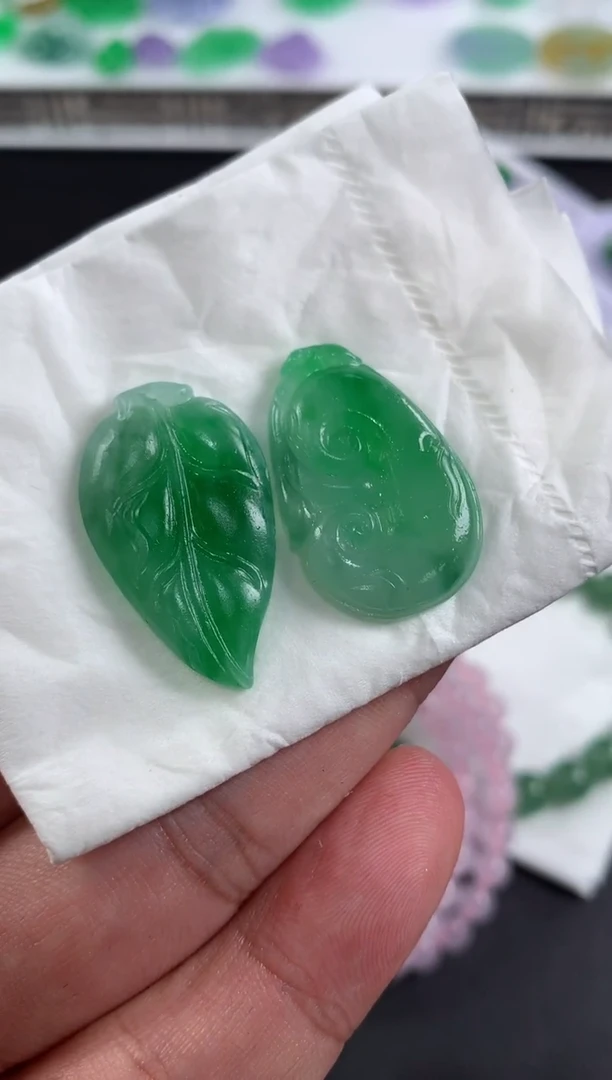 未镶嵌定制翡翠翡翠