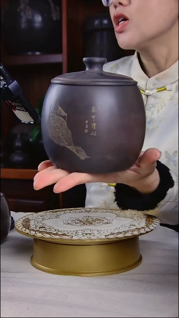 坭兴陶大叶子罐手工制作