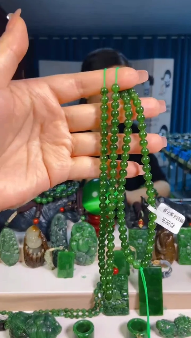 和田玉未镶嵌挂件1