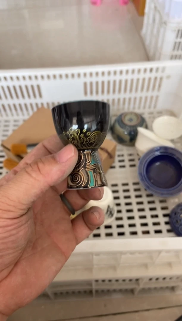 杯无运费险有瑕疵的摄影的产品有使用过的痕迹有点脏介意勿拍