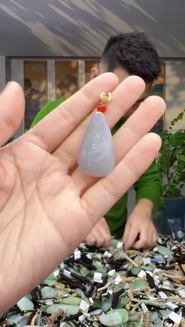 未镶嵌和田玉挂件拍一发一