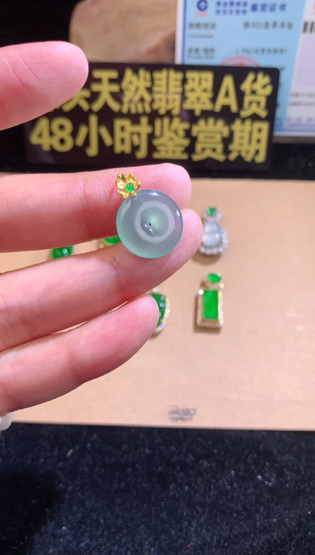 翡翠18K金镶嵌颈饰源头翡翠工厂一手货源