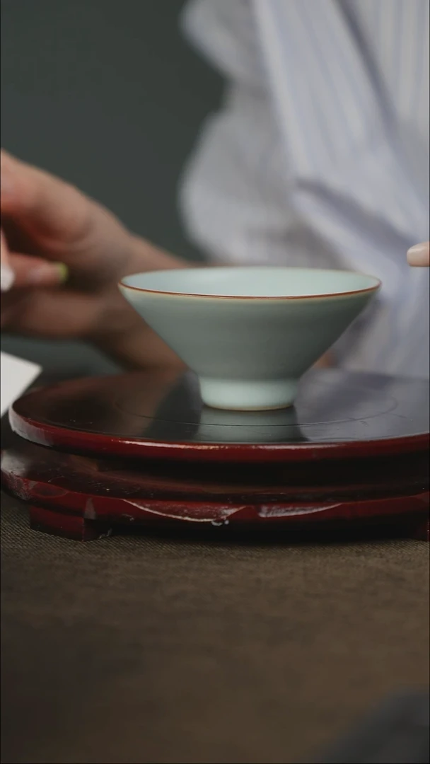 微微瑕 小斗笠 无底款