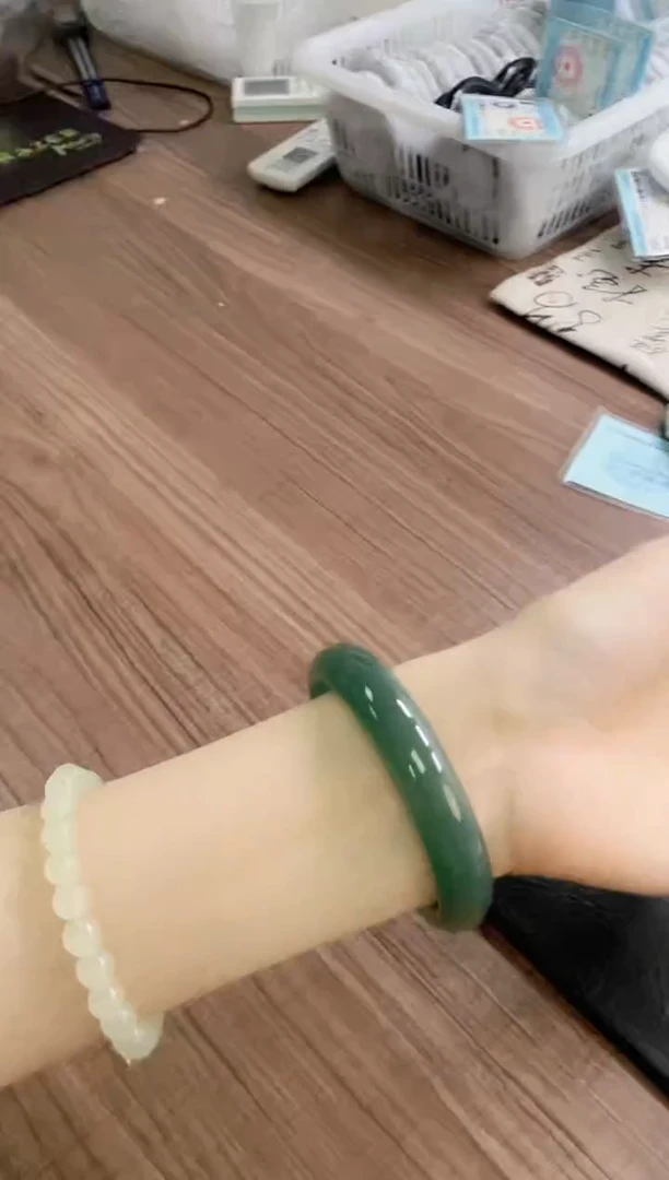 未镶嵌手镯石英质玉177-61