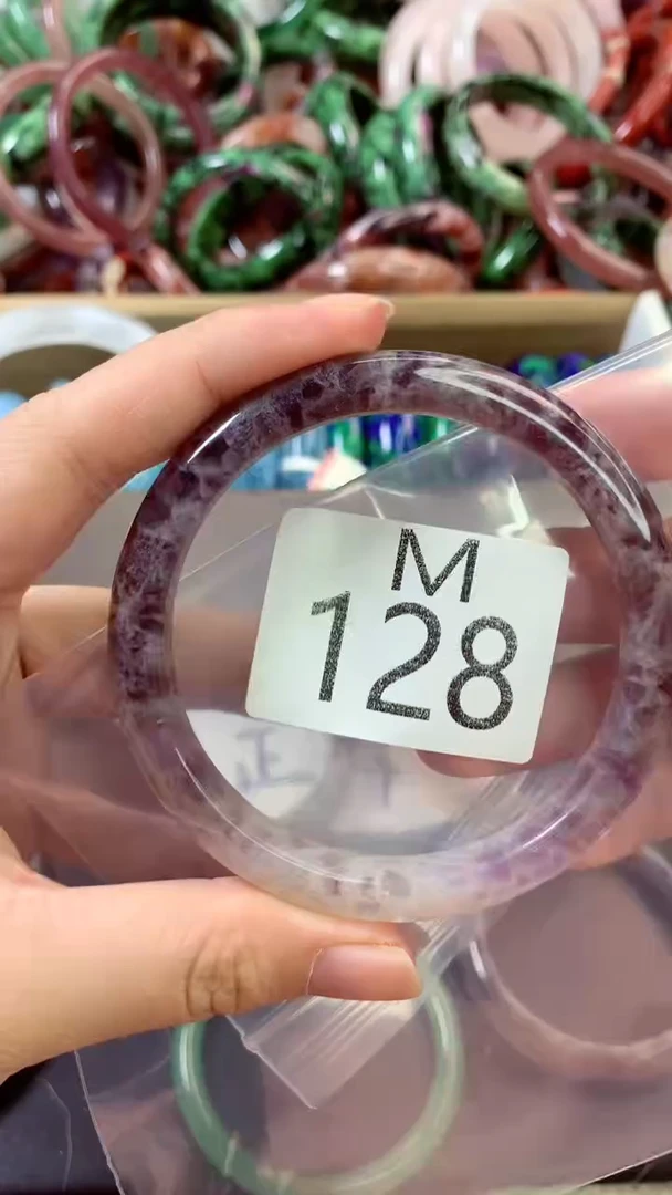 水晶手镯未镶嵌60手镯M128