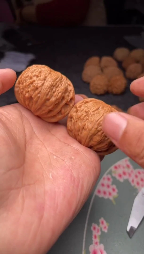 把件文玩核桃a201   铁锤44尺