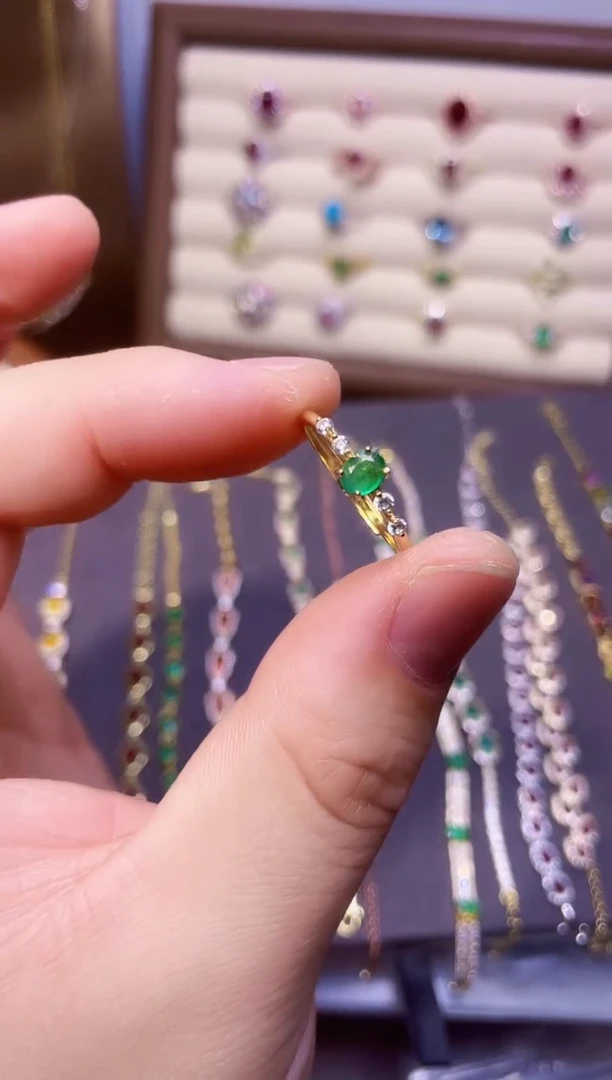 【闪购商品】祖母绿戒指银S925镶嵌一枚